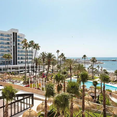 Ξενοδοχείο Triton 4*