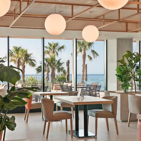 Triton 4* Benalmádena