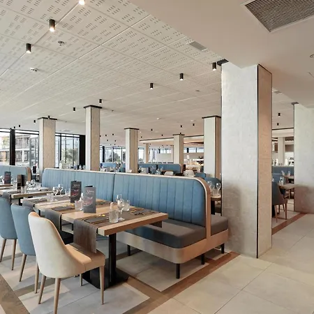 Triton 4* Benalmádena
