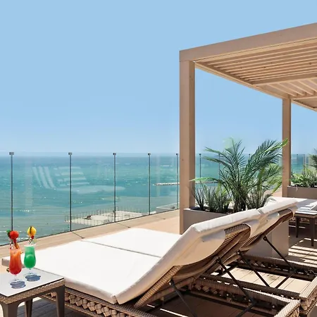 Ξενοδοχείο Triton Benalmádena
