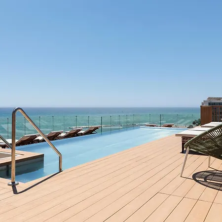 Triton Ξενοδοχείο 4*