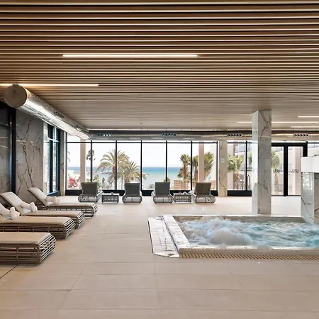 Triton Benalmádena
