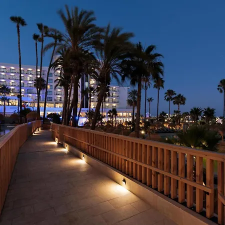 Otel Triton